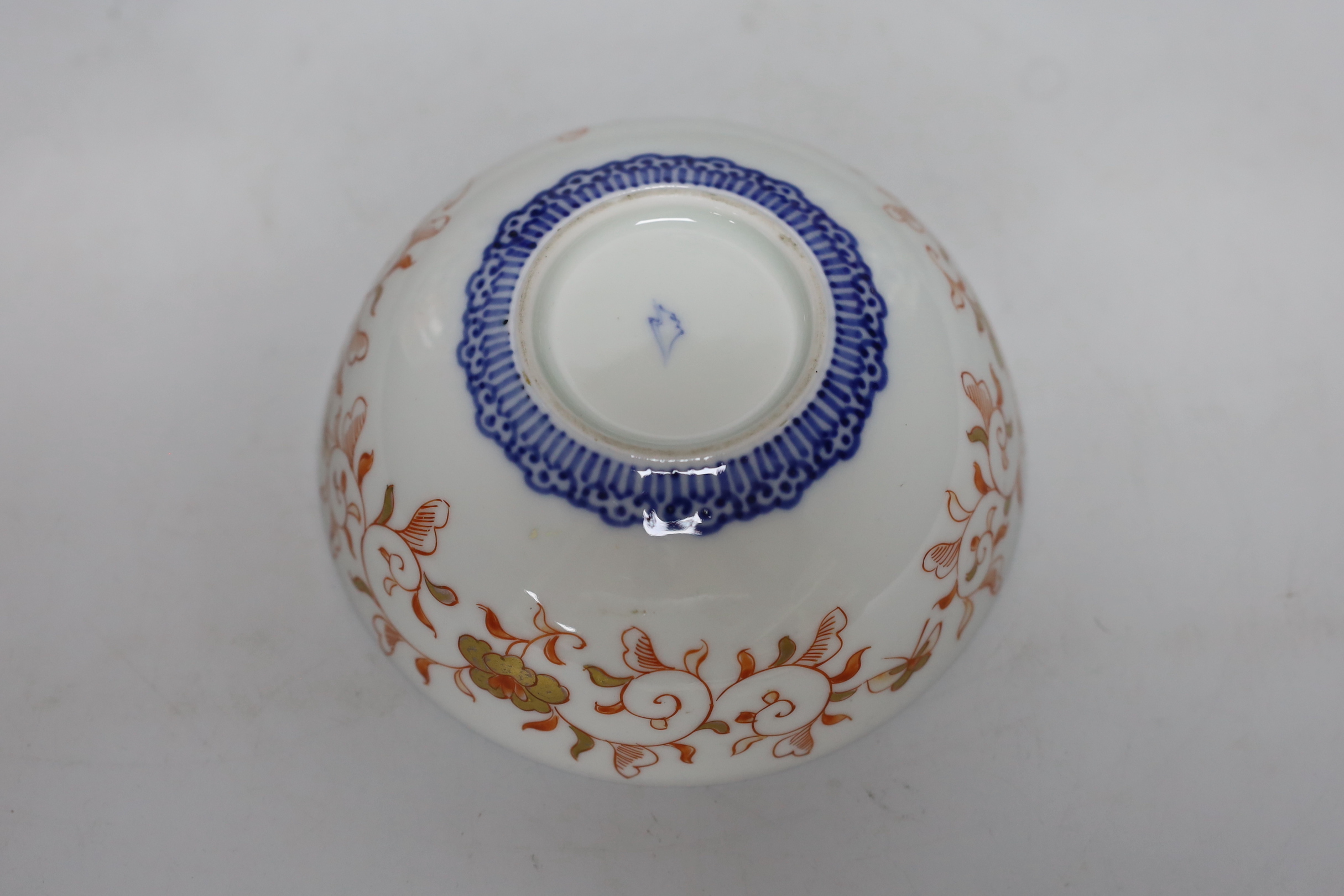 A Japanese Fukagawa bowl, and a pair of Imari octagonal dishes, largest 24cm diameter